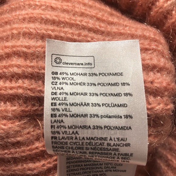 H&M Like New Mohair Beanie - Picture 3 of 3